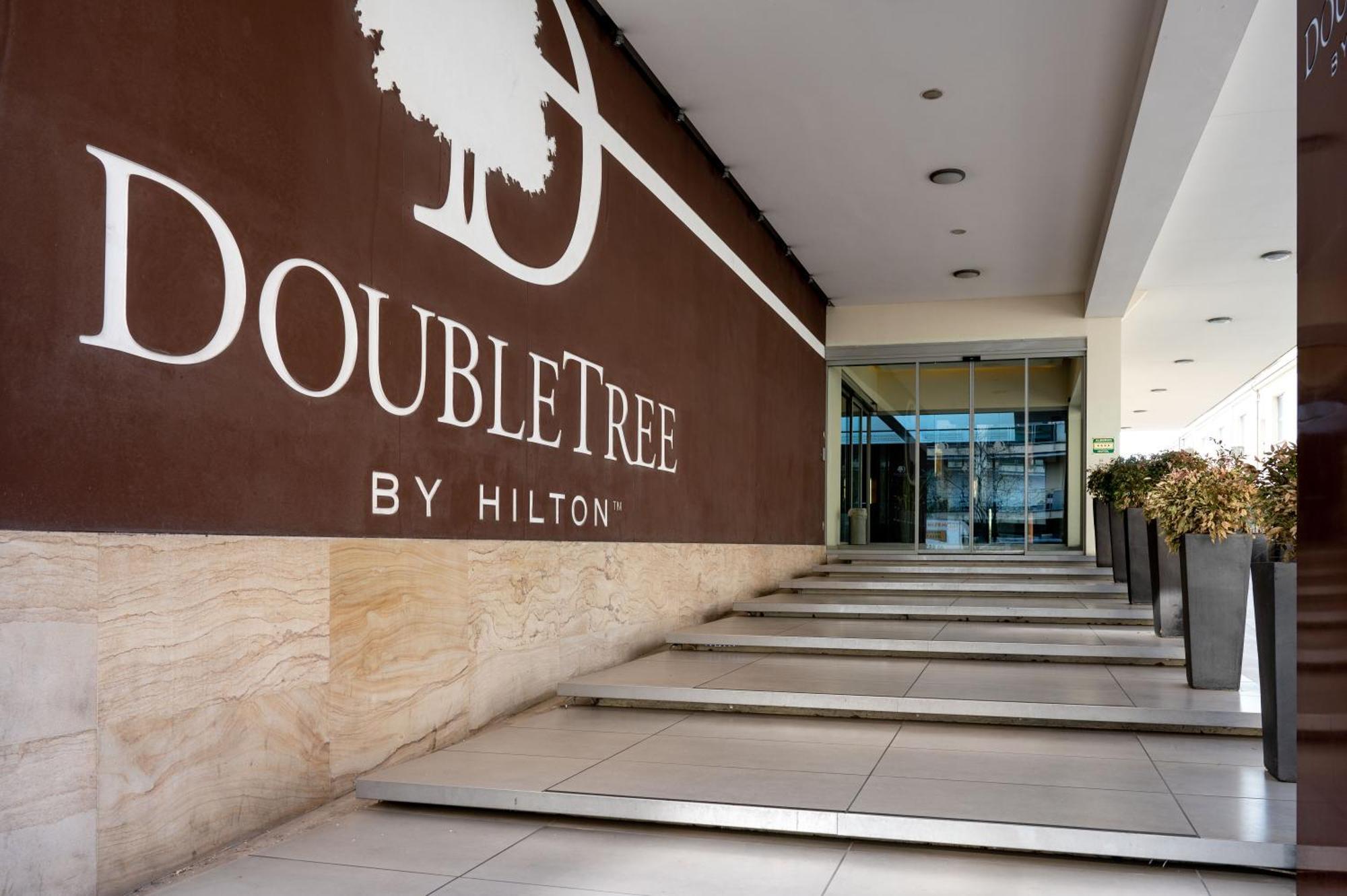 Hotel Doubletree By Hilton Mailand Exterior foto